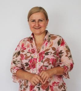 dr. Szabó Anikó - PRove Kommunikáció csapat - kozmetikai tanácsadás