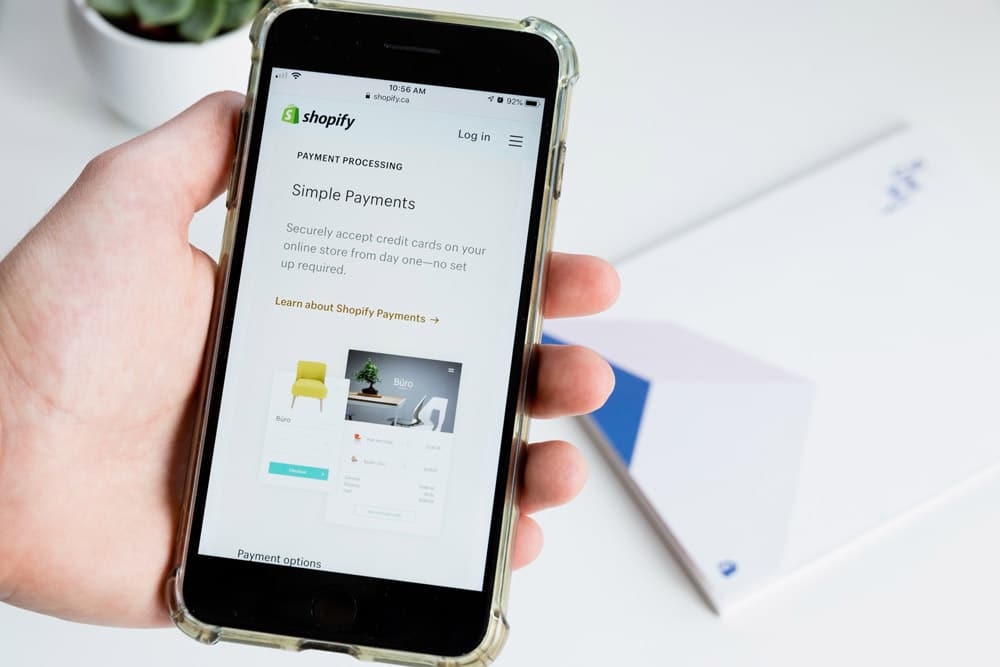 A Shopify.com rendszeresen előrukkol valamilyen e-kereskedelmi innovációval.